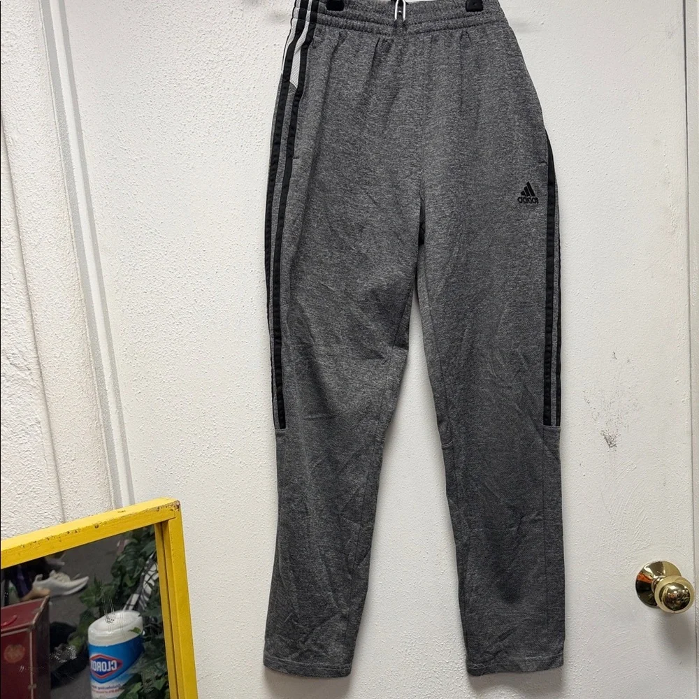 boys size large bundle of 5 bottoms